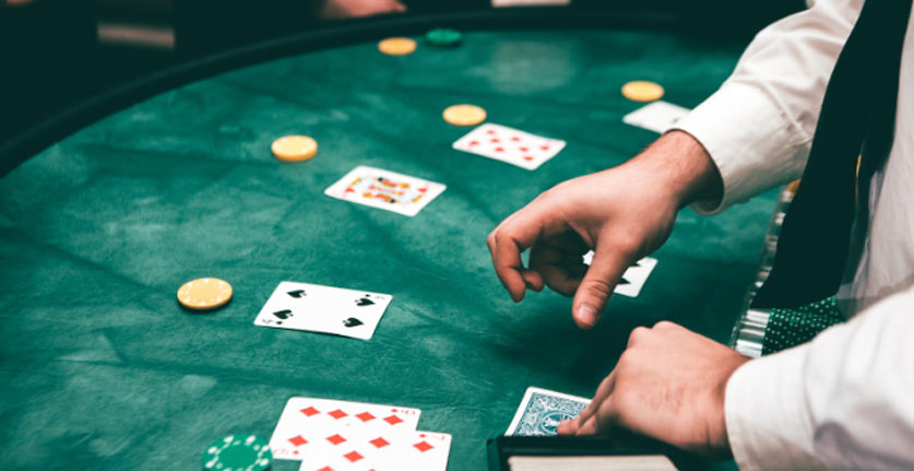 Social Card Game Traditions Influencing Casual Poker Night Experiences