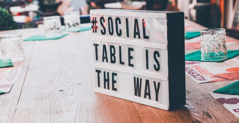 The Lazy Guru's Guide to Hosting an Epic Game Night (Without All the Stress)