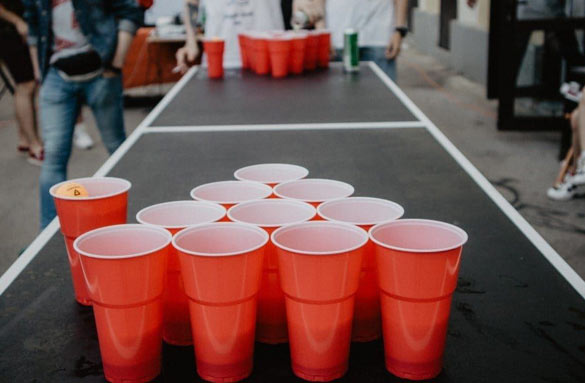 beer pong game