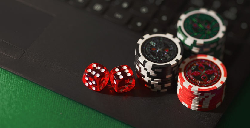 poker chips and dice